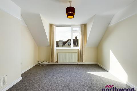 1 bedroom flat to rent, Wilton Road, Bexhill-on-Sea, TN40