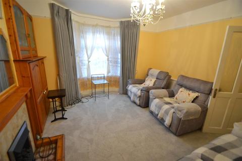 18 Sandycombe Road, Feltham, TW14 9BJ