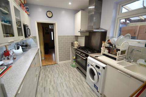 18 Sandycombe Road, Feltham, TW14 9BJ