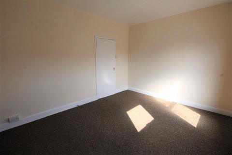 1 bedroom flat to rent - St Leonards Road, Far Cotton, Northampton, NN4