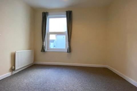1 bedroom apartment to rent, Victoria Road, Barnstaple, Devon, EX32