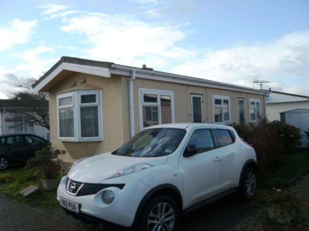 Woodlands Park, Quedgeley 1 bed park home £65,000