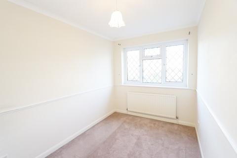 25a Mount Pleasant Road, Romford, RM5 3YP