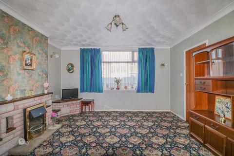61 Dawnay Drive, Anlaby, Hull, HU10 6TA