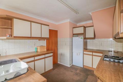 61 Dawnay Drive, Anlaby, Hull, HU10 6TA