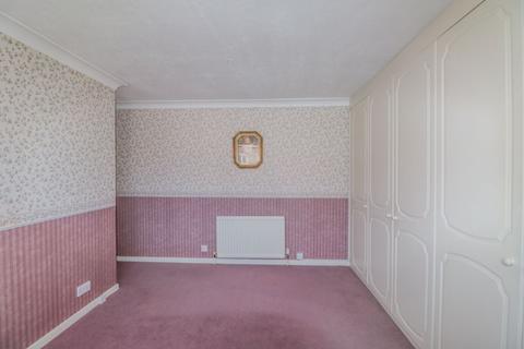 61 Dawnay Drive, Anlaby, Hull, HU10 6TA