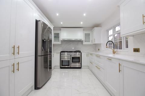 72 Hyde Road, South Croydon, CR2 9NQ