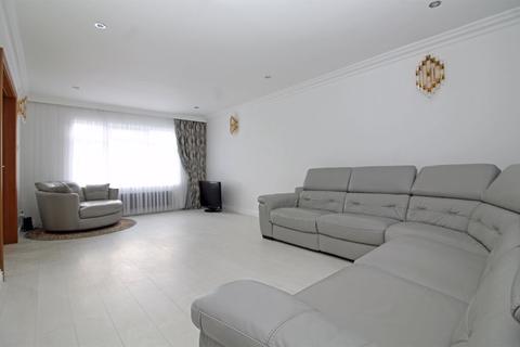 72 Hyde Road, South Croydon, CR2 9NQ