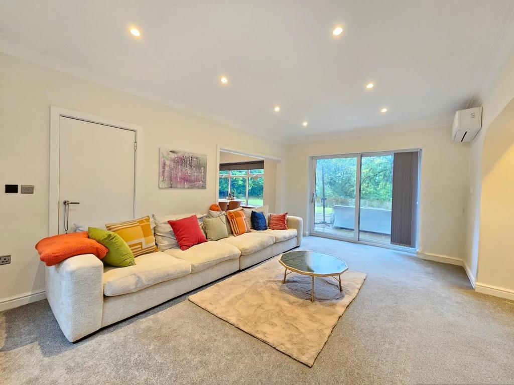 Living Dining Room