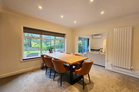undefined, Carrwood, Hale Barns