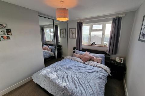 25 Hedgemoor, Brackla, Bridgend, CF31 2JQ