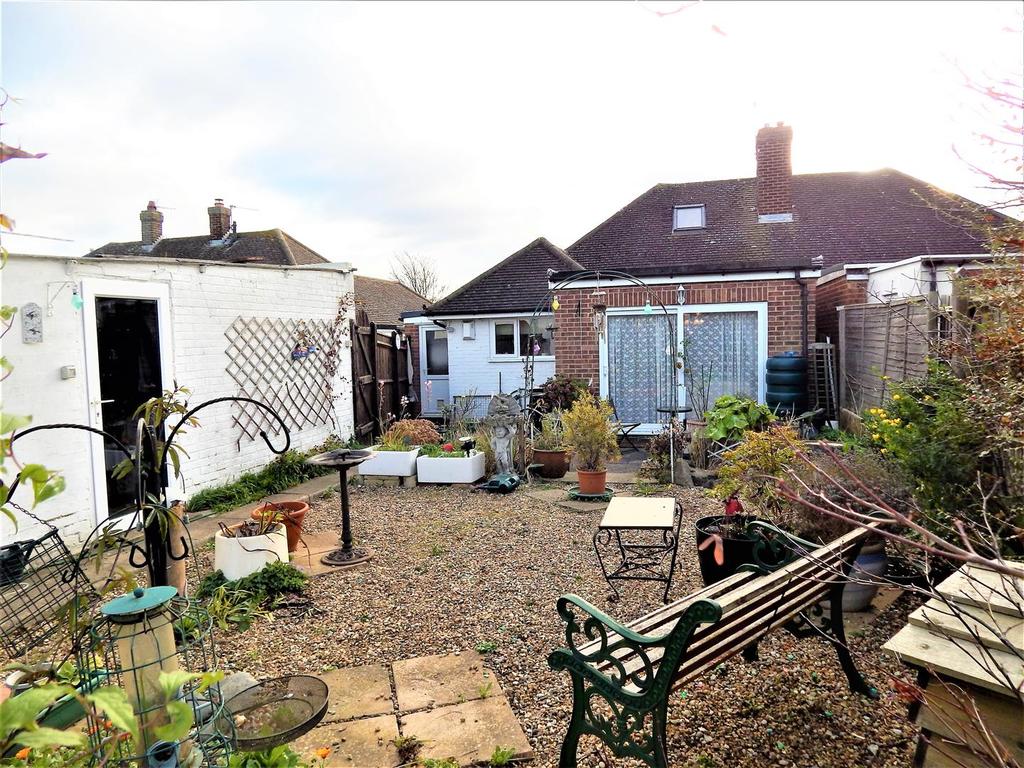 Copperhouse Road, Rochester 2 bed semidetached bungalow £395,000