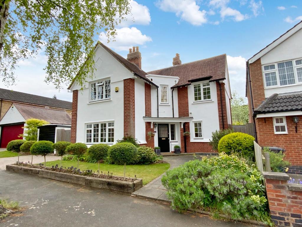 Dovedale Road, Stoneygate, Leicester 4 bed detached house £675,000