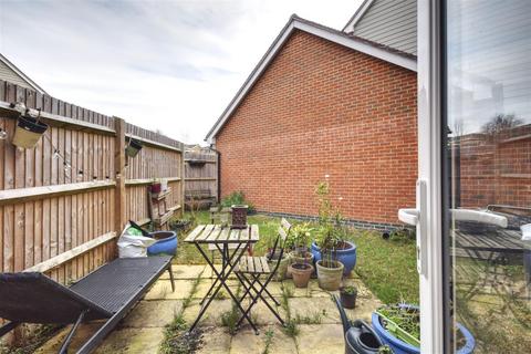 18 Brinklehurst Drive, Bexhill-on-sea, TN40 2FL