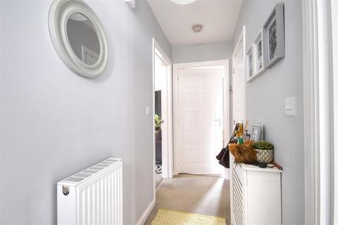 18 Brinklehurst Drive, Bexhill-on-sea, TN40 2FL