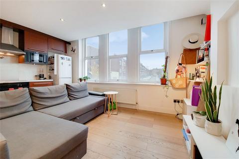 2 bedroom flat for sale - Lavender Hill, Battersea, London