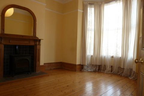 4 bedroom terraced house to rent, Hart Street, Carlisle, CA1