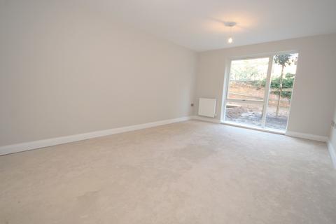 2 bedroom apartment to rent, Station Gardens, Moreton Road, Buckingham