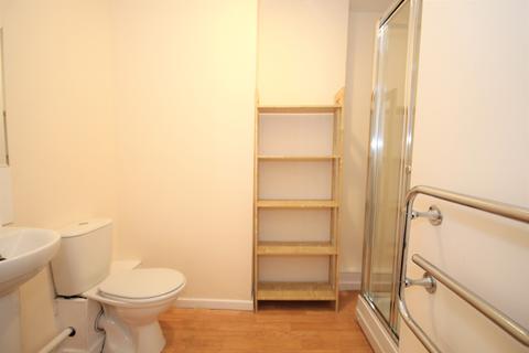 1 bedroom apartment to rent - Cobham Mews, West Street, Buckingham, MK18 1HL
