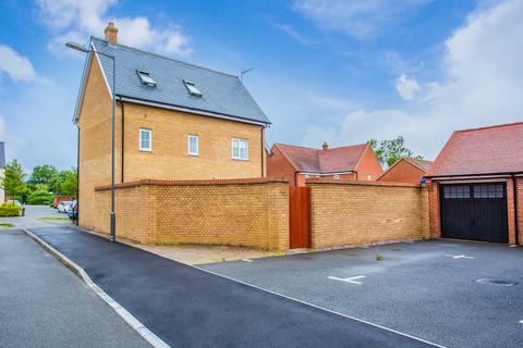 12 Constance Street, Buckingham, MK18 7RG