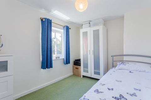 9 Bath Lane, Buckingham, MK18 1DX