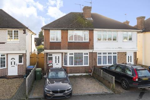 55 Rydens Way, Woking, GU22 9DG