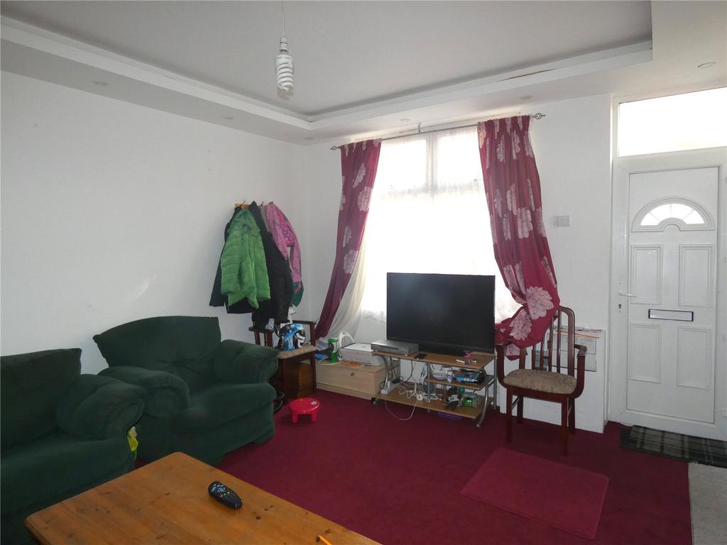 Charles Holden Street, Bolton, Gilnow, Lancashire, BL1 2 bed terraced