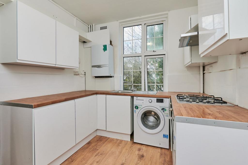Apartment in London - View 2