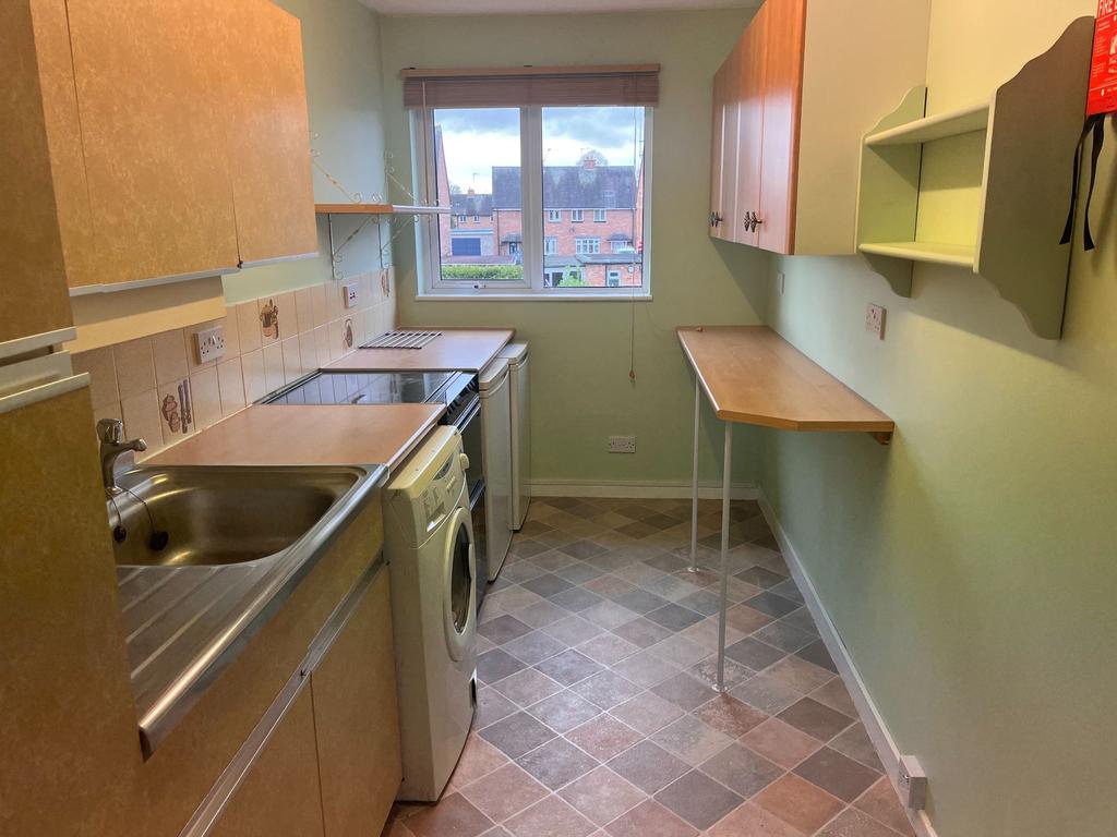 Seymour Road Alcester 1 bed apartment £595 pcm (£137 pw)