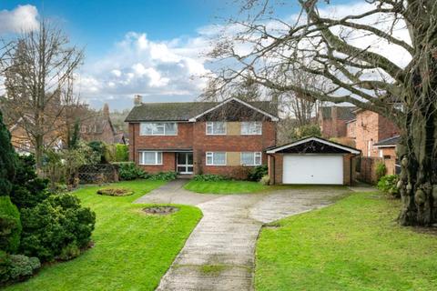1 Copper Beech Close, Hemel Hempstead, HP3 0DG