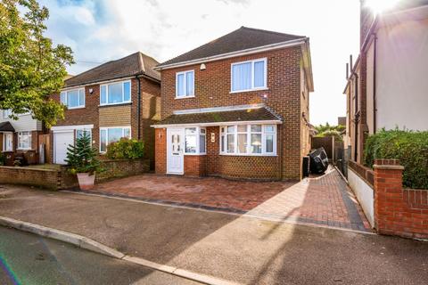 69 Allison Avenue, Gillingham, ME7 3BX