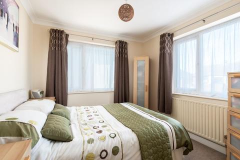 69 Allison Avenue, Gillingham, ME7 3BX