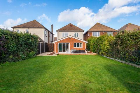 69 Allison Avenue, Gillingham, ME7 3BX