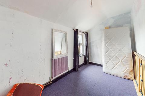 111 Cowley Mill Road, Uxbridge, UB8 2QB