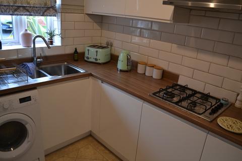 2 Bond Street, Streethay, Lichfield, WS13 8GE