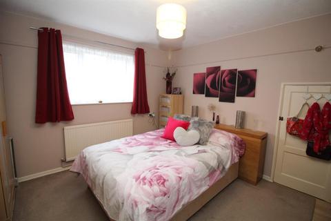 66 Beechwood Road, Bristol, BS16 3TW