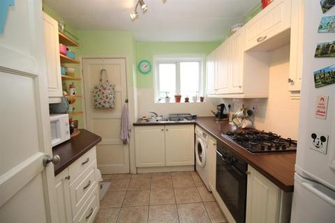 66 Beechwood Road, Bristol, BS16 3TW