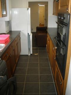 4 bedroom terraced house to rent - Boughey Road, Stoke-on-Trent ST4