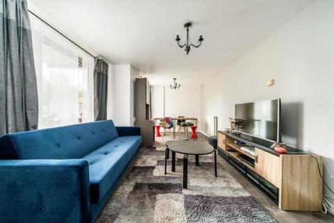2 bedroom flat to rent, Wheler Street, London E1