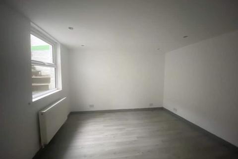 1 bedroom flat to rent - Tulketh Crescent Preston PR2 2RJ