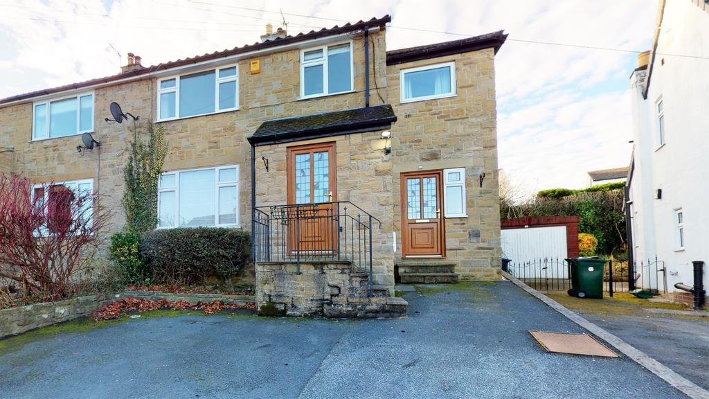 Hall Drive, BurleyinWharfedale 4 bed semidetached house £1,250 pcm