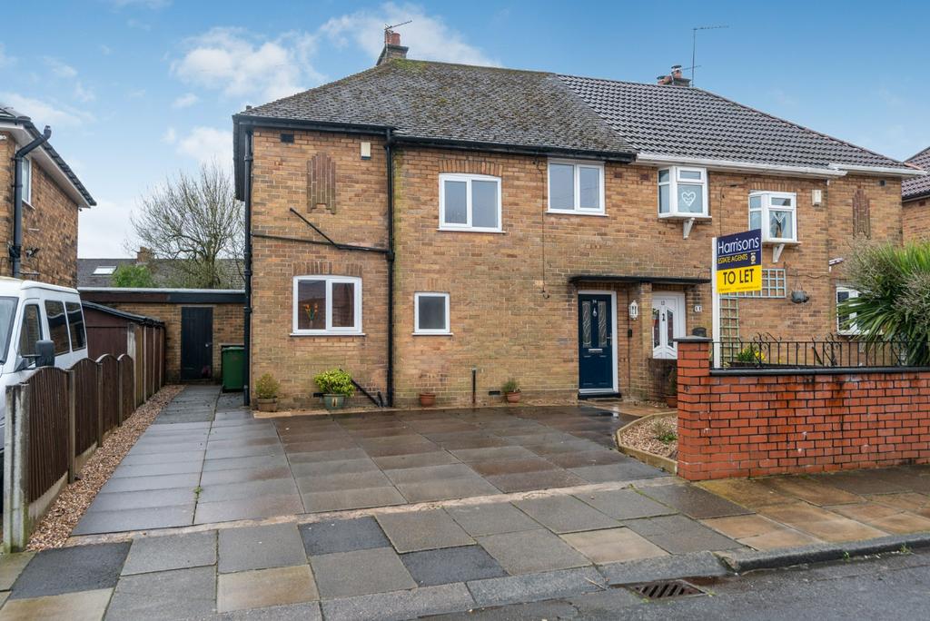 Elton Avenue, Farnworth, Bolton, Lancashire, BL4 3 bed semidetached