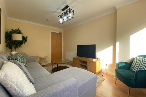 4 bedroom flat to rent - Kelvinhaugh Street, Finnieston, Glasgow, G3