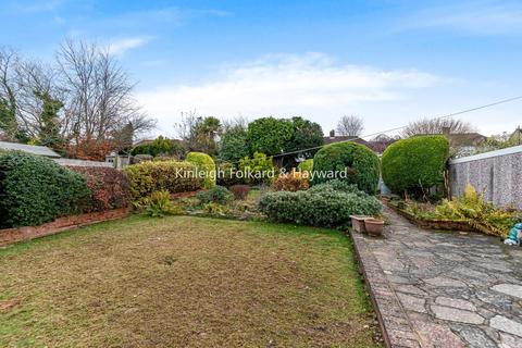 19 Worcester Close, Croydon, CR0 8HT