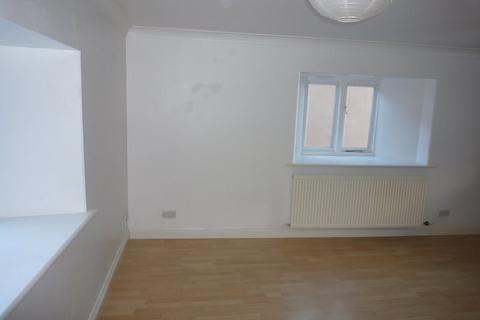 2 bedroom flat to rent, Kingsbridge