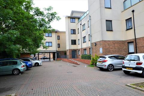 2 bedroom flat to rent, Ithaki Court