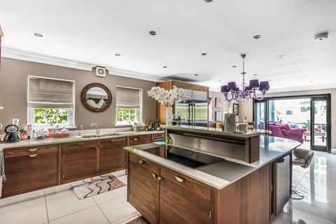 6 bedroom detached house for sale, Heath Rise, Virginia Water