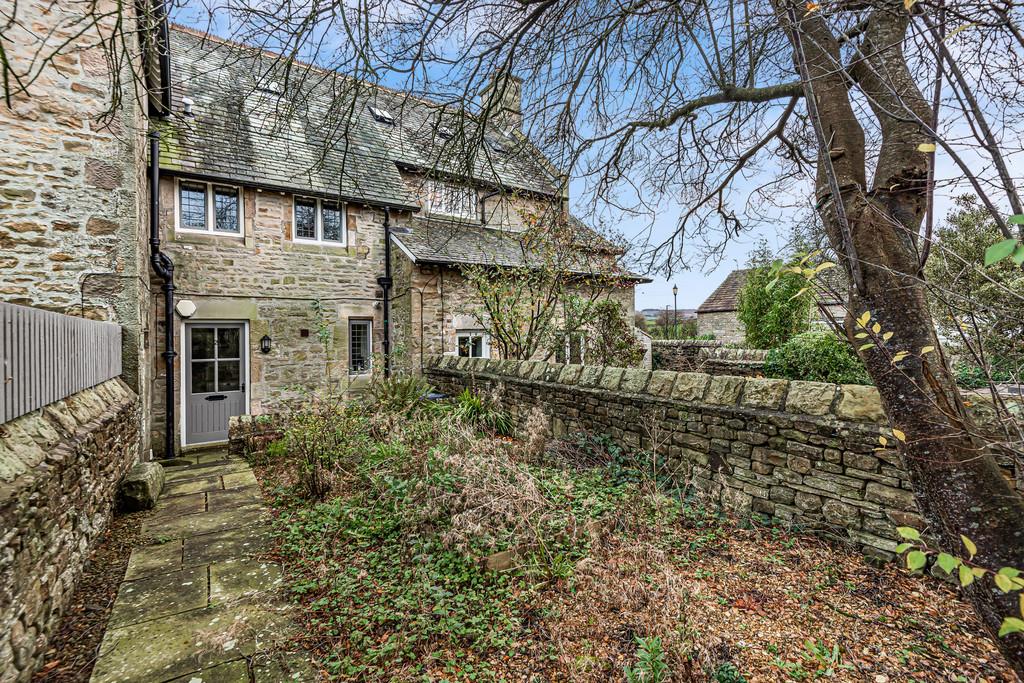 Garden / Rear Aspect