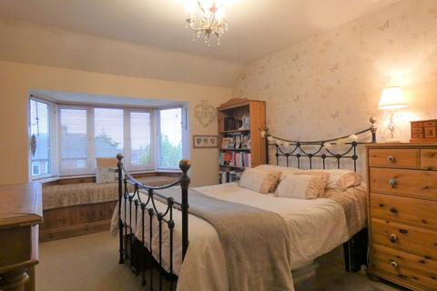 2 The Mount, Aiskew, Bedale, DL8 1BP