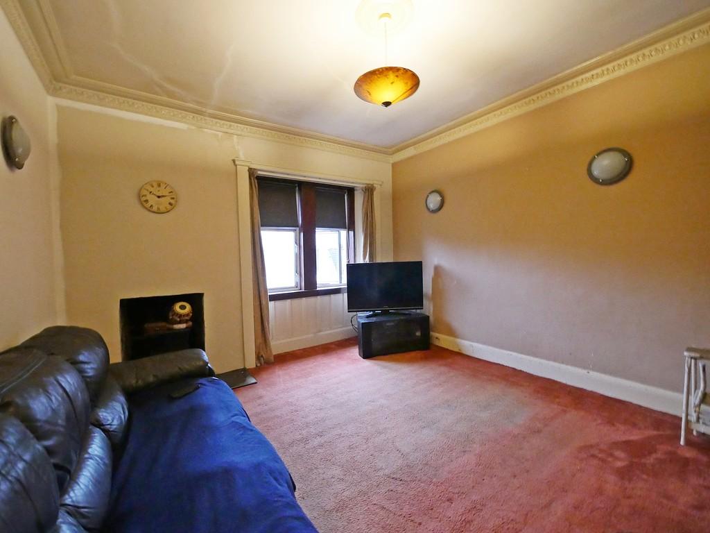West High Street, Kirkintilloch 1 bed apartment £49,500